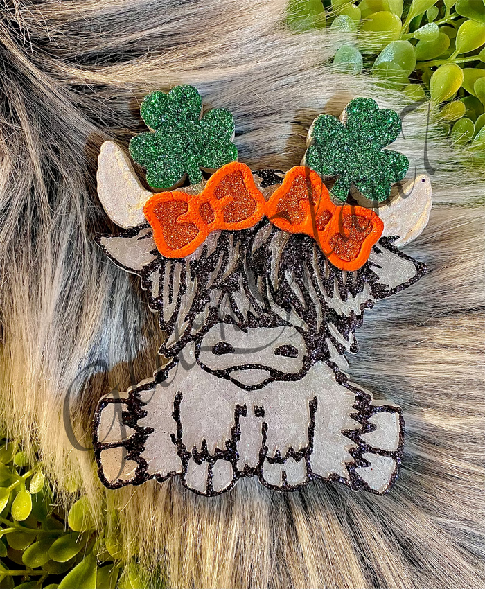 St. Patick's Day Highland Cow Silicone Mold-GNG7 Exclusive