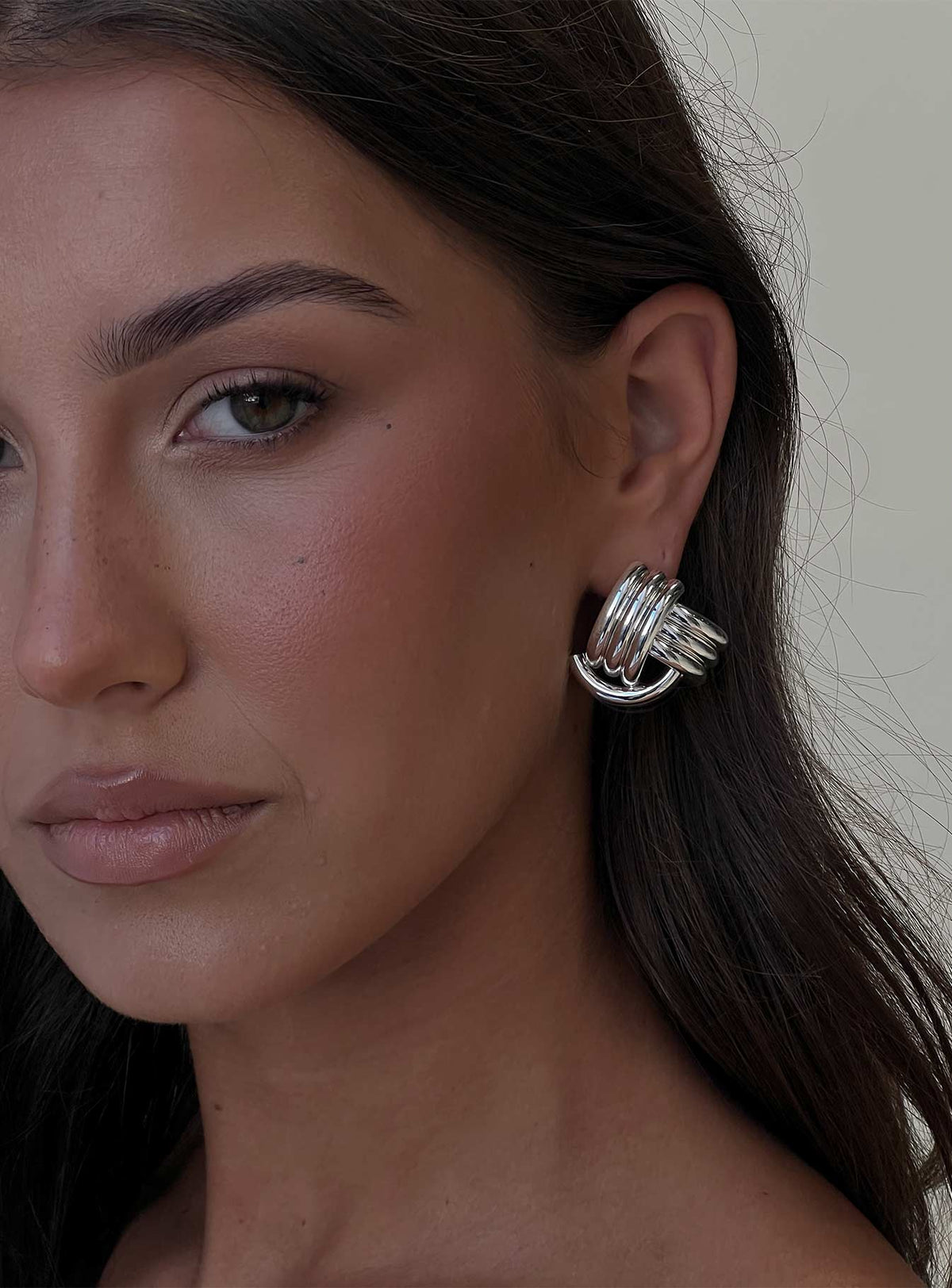 Olivea Knot Earrings Silver