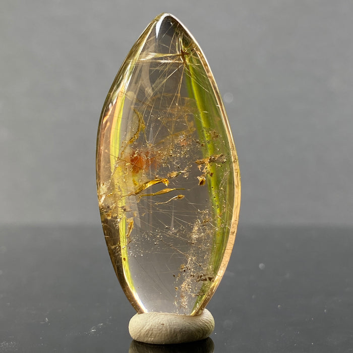 15.5g 4.9x2.2x1.2cm Clear Rutilated Quartz from China