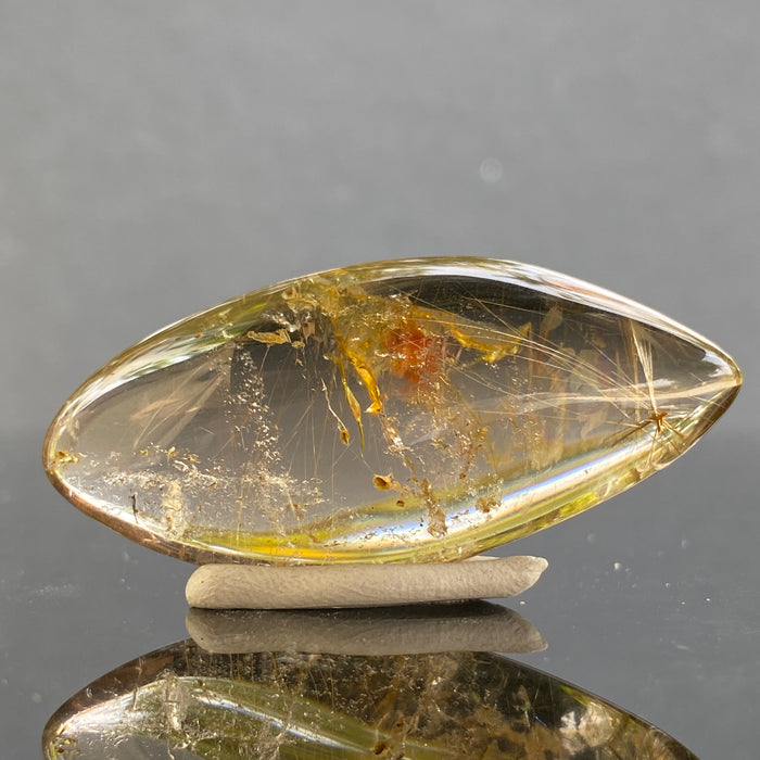 15.5g 4.9x2.2x1.2cm Clear Rutilated Quartz from China