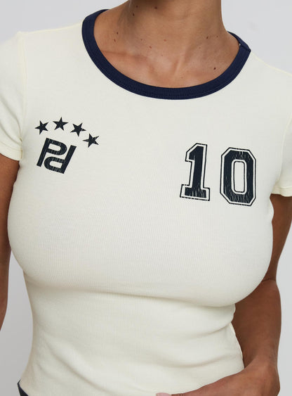 Track Record Graphic Top Cream