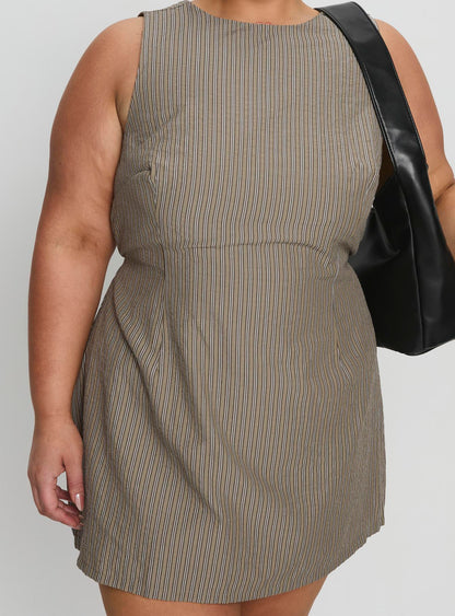 Yumiko Romper Green Stripe Curve