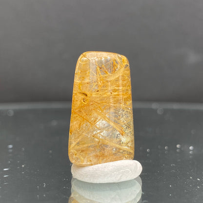 5.6g 2.4x1.7x1cm Clear Rutilated Quartz from China