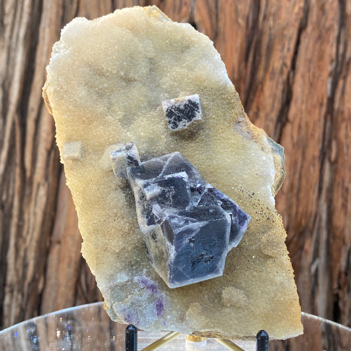 615g 18x15x6cm Purple Fluorite from China