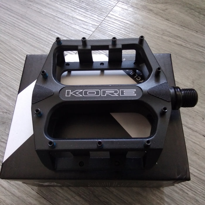 D2 Black