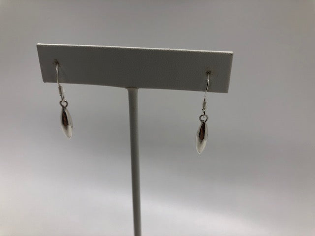 Tear drop dangle earrings